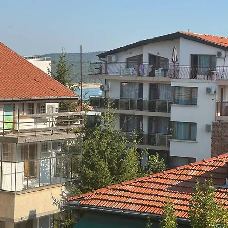 лилия 2 Apartament *