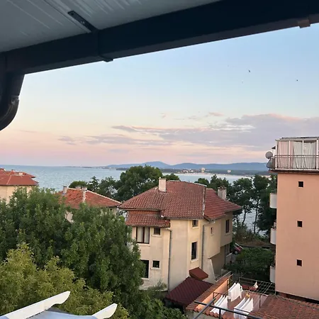 лилия 2 Apartament Primorsko