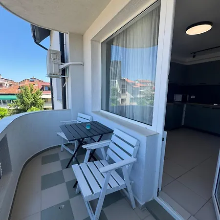 лилия 2 Apartament