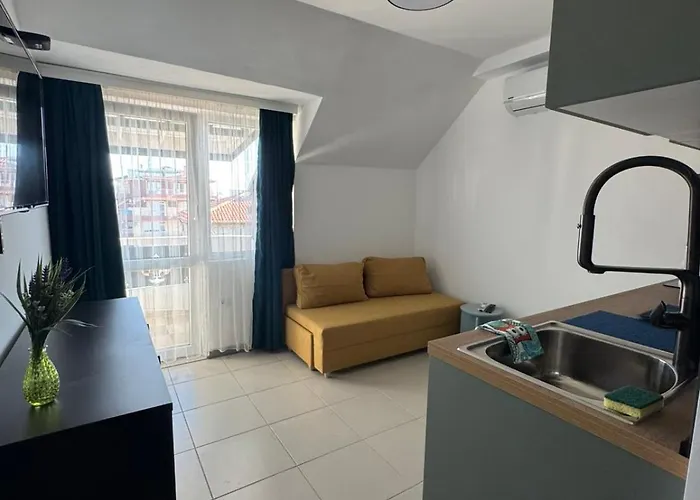 Apartamento лилия 2