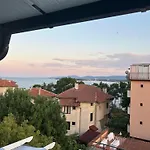 лилия 2 Apartment Primorsko