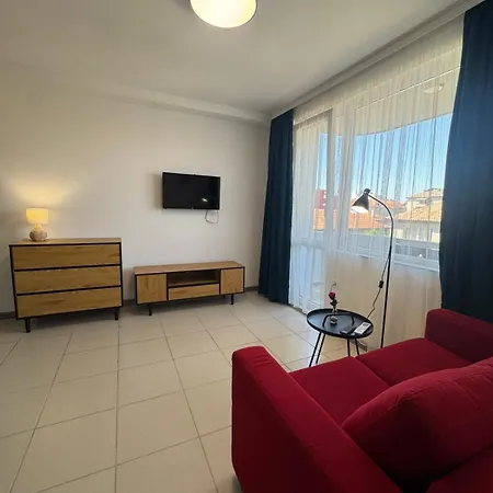 лилия 2 Apartment