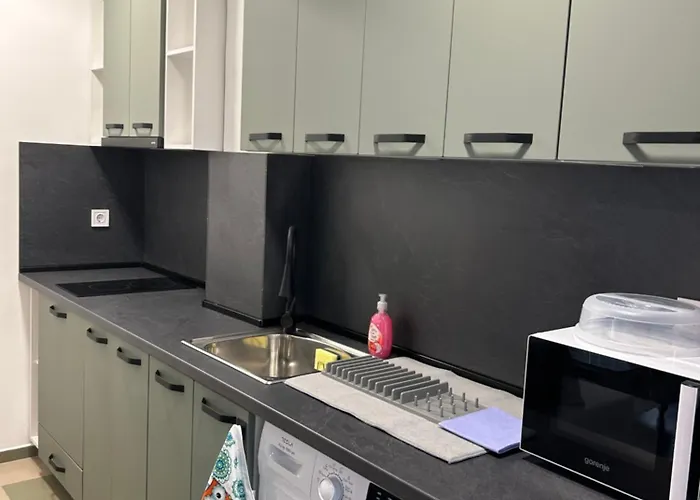 лилия 2 * プリモルスコ