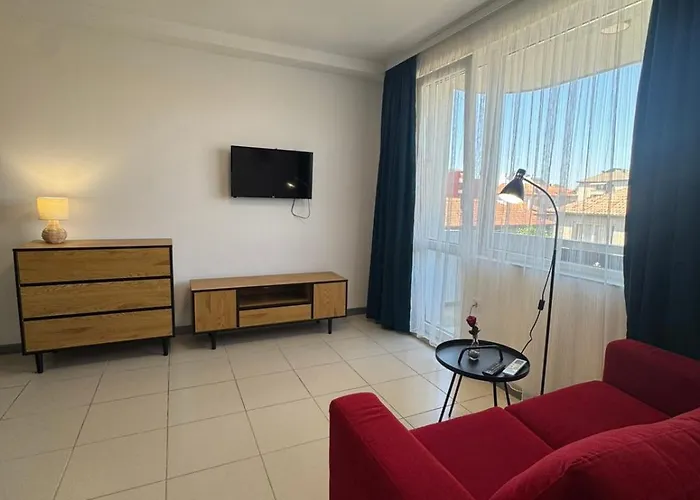 лилия 2 アパート