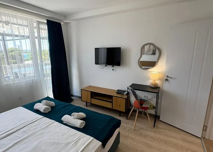 лилия 2 * プリモルスコ